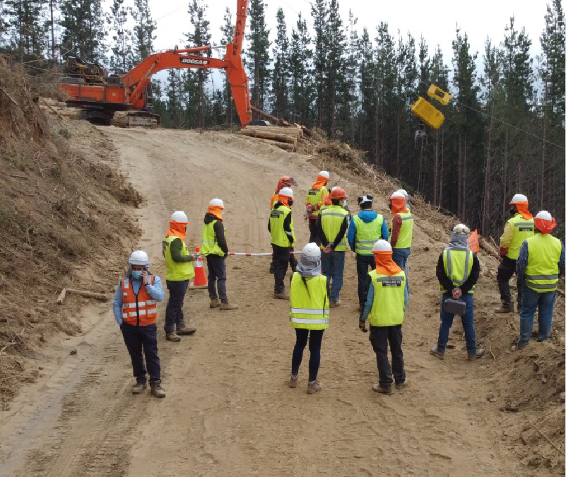 ARAUCO y OTIC SOFOFA lazan inédito programa para formar operadores de faenas forestales